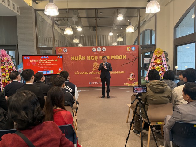 Cộng đồng người Việt tại Chungnam (Hàn Quốc) rộn ràng đón Tết cổ truyền- Ảnh 1.