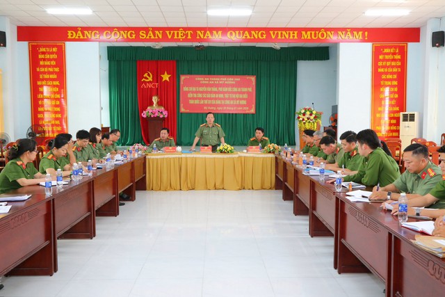 Công an TP Cần Thơ: Kiểm tra công tác bảo đảm ANTT phục vụ Đại hội XIV của Đảng- Ảnh 1.