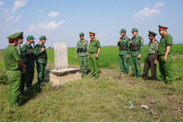 Giang Thành giữ vững an ninh biên giới góp phần bảo vệ thành công Đại hội Đảng- Ảnh 2.