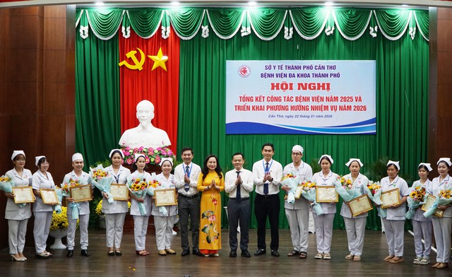 Bệnh viện Đa khoa TP Cần Thơ nâng cao chất lượng khám chữa bệnh cho nhân dân- Ảnh 6.