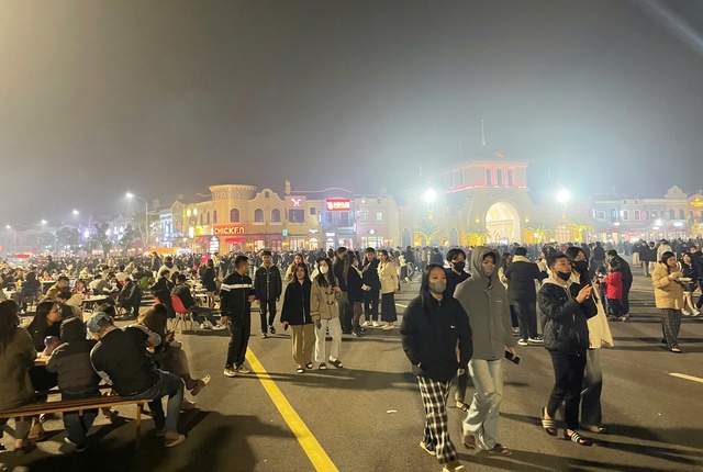 Nghệ An: “Bắt nhịp” xu thế, chủ động “marketing” sản phẩm du lịch- Ảnh 1. Nghệ An: “Bắt nhịp” xu thế, chủ động “marketing” sản phẩm du lịch- Ảnh 1.