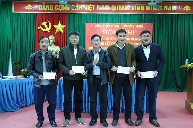 Bắc Sông Thương: Tổ chức Hội nghị đại biểu người lao động năm 2026- Ảnh 4. Bắc Sông Thương: Tổ chức Hội nghị đại biểu người lao động năm 2026- Ảnh 4.