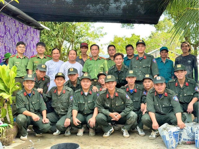 An Giang: Khi người chiến sĩ Công an góp sức nối những nhịp cầu cho dân- Ảnh 4.