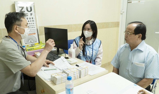 Bệnh viện Đại học Wonkwang (Hàn Quốc): Khám, cấp phát thuốc và điều trị miễn phí cho gần 3.000 người dân- Ảnh 5.