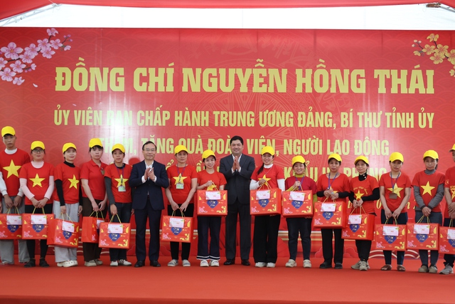 Công đoàn Công ty CP May Hà Phong: Điểm tựa vững chắc cho người lao động- Ảnh 1.