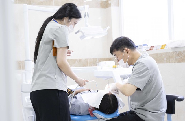 Bệnh viện Đại học Wonkwang (Hàn Quốc): Khám, cấp phát thuốc và điều trị miễn phí cho gần 3.000 người dân- Ảnh 4.