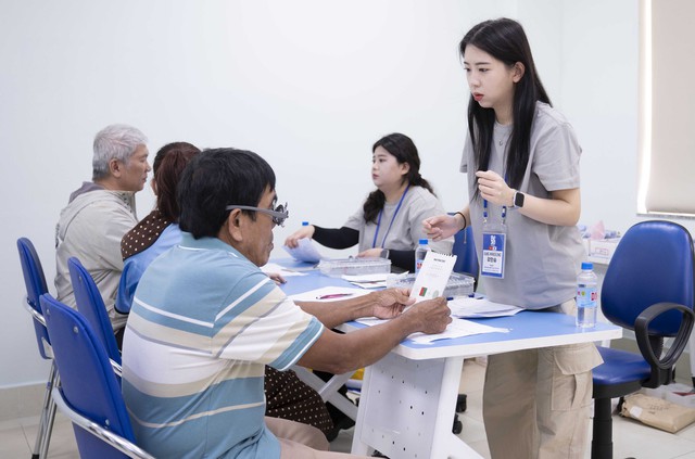 Bệnh viện Đại học Wonkwang (Hàn Quốc): Khám, cấp phát thuốc và điều trị miễn phí cho gần 3.000 người dân- Ảnh 3.