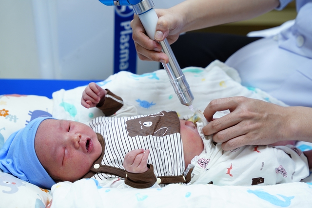 Bệnh viện Đa khoa thành phố Vinh đưa vào hoạt động Khoa Khám, chữa bệnh theo yêu cầu- Ảnh 5. Bệnh viện Đa khoa thành phố Vinh đưa vào hoạt động Khoa Khám, chữa bệnh theo yêu cầu- Ảnh 5.