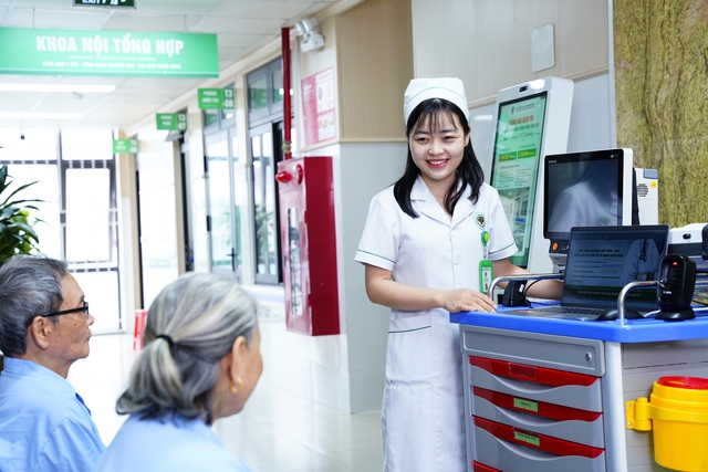 Bệnh viện Đa khoa thành phố Vinh đưa vào hoạt động Khoa Khám, chữa bệnh theo yêu cầu- Ảnh 2. Bệnh viện Đa khoa thành phố Vinh đưa vào hoạt động Khoa Khám, chữa bệnh theo yêu cầu- Ảnh 2.