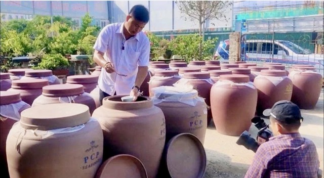 Nông sản Thanh Hóa sôi động mùa tiêu thụ cuối năm: Từ OCOP đến chuỗi giá trị bền vững- Ảnh 4. Nông sản Thanh Hóa sôi động mùa tiêu thụ cuối năm: Từ OCOP đến chuỗi giá trị bền vững- Ảnh 4.