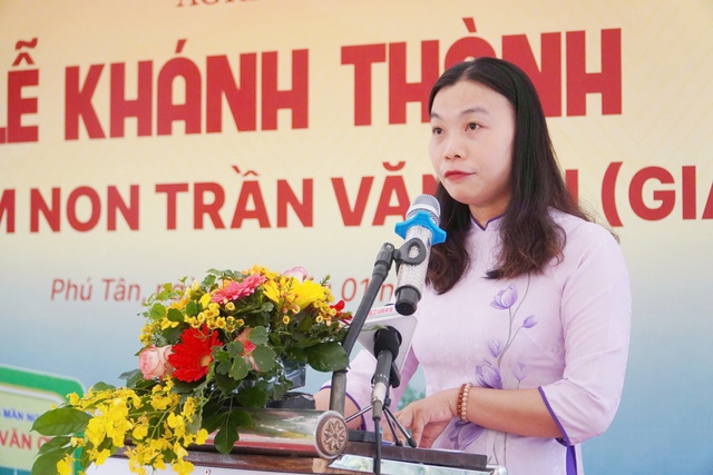 Khánh thành, bàn giao Trường Mầm non Trần Văn Ơn do Agribank Chi nhánh Bến Tre tài trợ- Ảnh 3.
