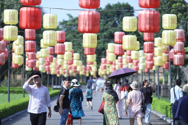 Hà Nội khởi động mùa du lịch 2026 với hàng trăm hoạt động hấp dẫn vào dịp Tết - Ảnh 1.