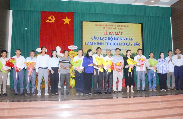 Vĩnh Long: Xã Phước Mỹ Trung ra mắt Câu lạc bộ Nông dân làm kinh tế giỏi- Ảnh 1. Vĩnh Long: Xã Phước Mỹ Trung ra mắt Câu lạc bộ Nông dân làm kinh tế giỏi- Ảnh 1.