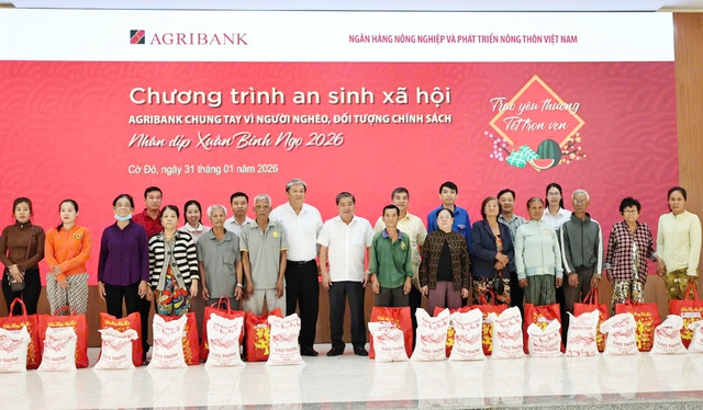 Agribank: Trao yêu thương - Tết trọn vẹn- Ảnh 1. Agribank: Trao yêu thương - Tết trọn vẹn- Ảnh 1.