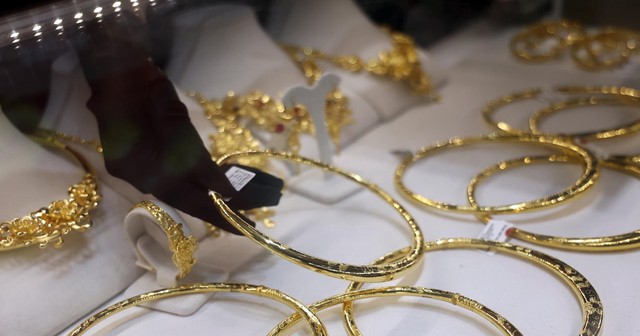 Giá vàng hôm nay 6/1/2026: Tăng hơn 4 triệu đồng/lượng- Ảnh 1.