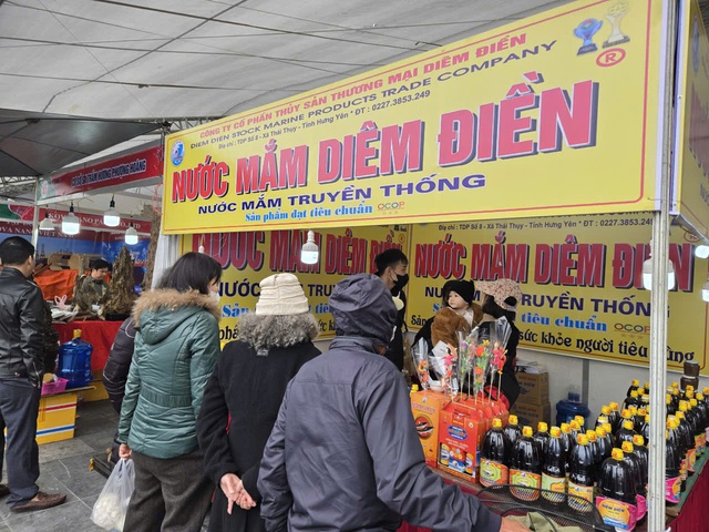 Hội chợ Xúc tiến thương mại và Sản phẩm OCOP tỉnh Hưng Yên 2026- Ảnh 2. Hội chợ Xúc tiến thương mại và Sản phẩm OCOP tỉnh Hưng Yên 2026- Ảnh 2.