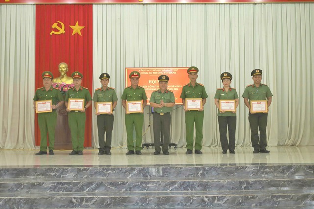 Công an phường Vị Thanh: Phòng ngừa tốt để đảm bảo an ninh- Ảnh 3. Công an phường Vị Thanh: Phòng ngừa tốt để đảm bảo an ninh- Ảnh 3.