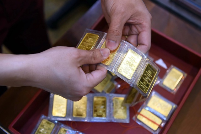 Giá vàng hôm nay 8/1/2026: Vàng thế giới tiến gần mức cao kỷ lục 4.549 USD/ounce- Ảnh 1.