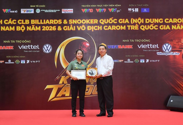 Khai mạc Giải Vô địch các Câu lạc bộ Billiards và Snooker quốc gia và Giải vô địch Carom trẻ quốc gia tại TP Cần Thơ - Ảnh 5.