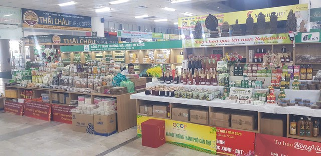 Doanh nghiệp, chủ thể OCOP của 18 tỉnh, thành phố tham dự Hội chợ Làng nghề Việt Nam lần thứ 22- Ảnh 3.