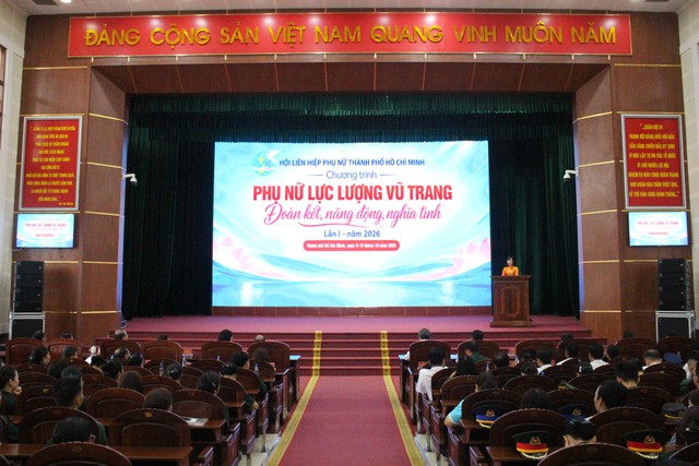 Phụ nữ lực lượng vũ trang đoàn kết, năng động, nghĩa tình- Ảnh 1.