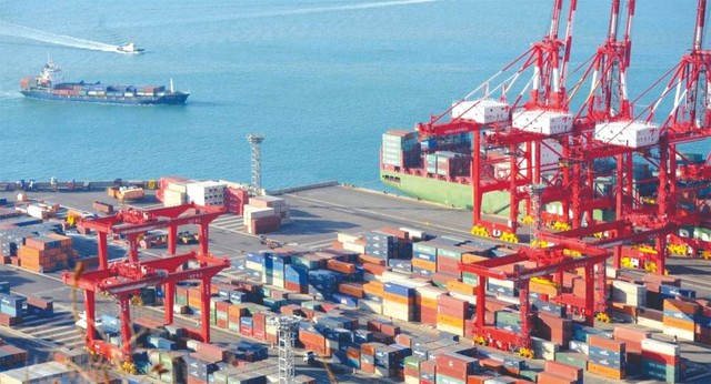 Bộ Công Thương đề ra 3 kịch bản xuất khẩu của Việt Nam đến năm 2030, tầm nhìn 2045- Ảnh 1.