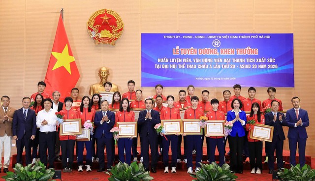 Hà Nội tuyên dương, khen thưởng các HLV, VĐV đạt thành tích xuất sắc tại ASIAD 20- Ảnh 4.