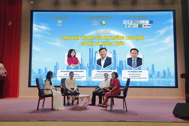 “Ngày hội Việc làm Thanh niên Thủ đô” tại HUNRE: Mở rộng cơ hội nghề nghiệp, kết nối nguồn nhân lực trẻ trong thời đại số - Ảnh 1.