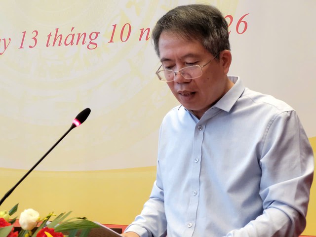 Quốc hội làm việc cả cuối tuần, xem xét 43 luật, nghị quyết - Ảnh 1.