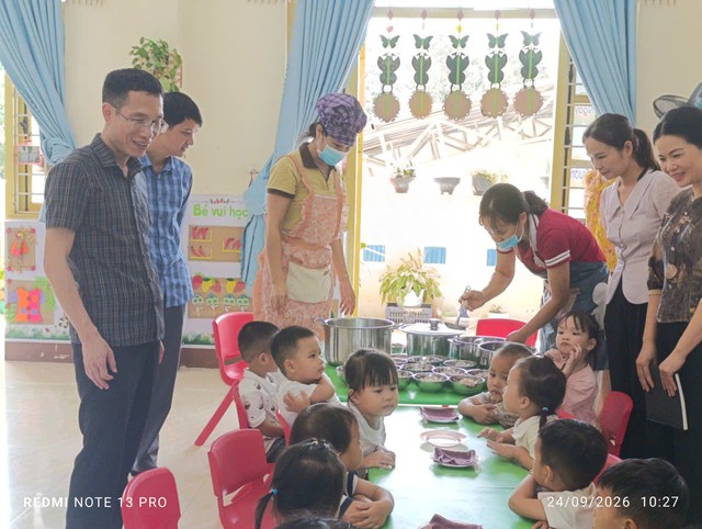 Thái Nguyên: Xã Tràng Xá tăng cường đảm bảo vệ sinh ATTP trong trường học - Ảnh 2.