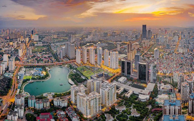 IMF nâng dự báo tăng trưởng GDP Việt Nam lên 8,4% - Ảnh 1.