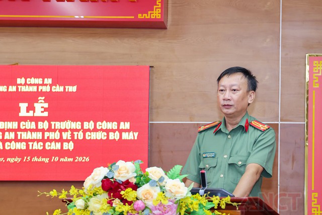 Công an TP Cần Thơ kiện toàn tổ chức bộ máy Phòng Cảnh sát giao thông - Ảnh 2.