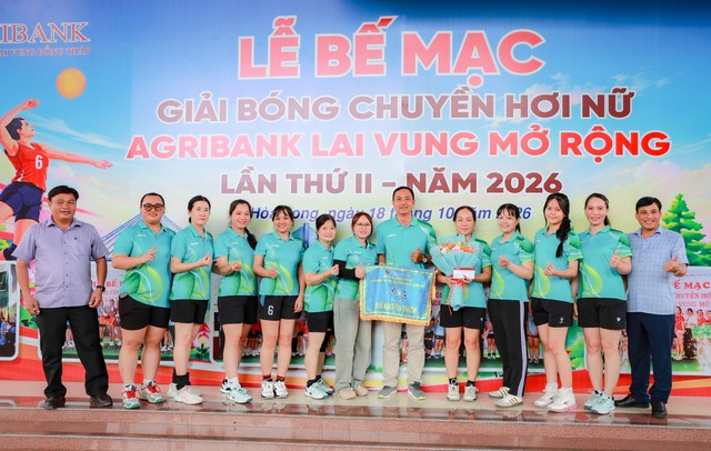 Đội Trường THCS Hoà Long vô địch Giải bóng chuyền hơi nữ Agribank Lai Vung mở rộng lần II- Ảnh 10.