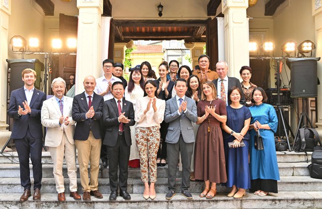 Ra mắt nền tảng công nghệ số về du lịch di sản Hà Nội - Ảnh 4.