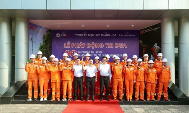 Điện lực Thanh Hóa: 90 ngày bứt tốc, quyết tâm về đích - Ảnh 3.