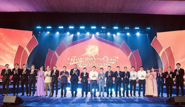 Công ty TNHH MTV Thuốc lá Thanh Hóa: 60 năm xây dựng, trưởng thành và phát triển bền vững - Ảnh 4.