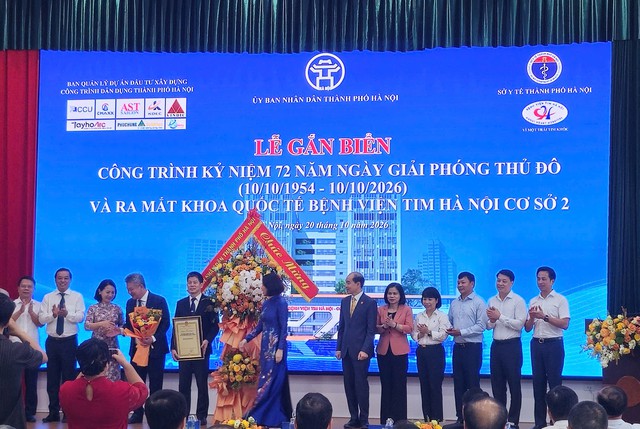 Gắn biển công trình Bệnh viện Tim Hà Nội cơ sở 2- Ảnh 2.