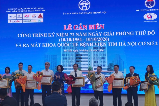Gắn biển công trình Bệnh viện Tim Hà Nội cơ sở 2- Ảnh 3.