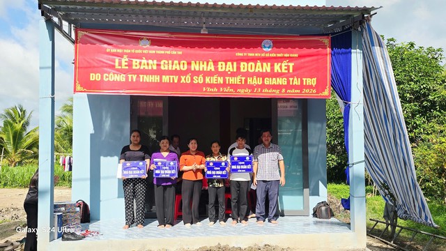 Công ty TNHH MTV Xổ số kiến thiết Hậu Giang đóng góp tích cực phục vụ an sinh xã hội - Ảnh 2.