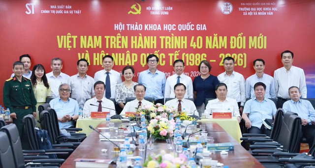 Những chuyển biến trong tư duy và thực tiễn phát triển đất nước trên hành trình 40 năm Đổi mới - Ảnh 4.