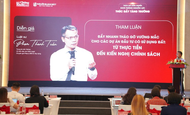 Tập trung tháo gỡ những điểm nghẽn cản trở hoạt động đầu tư, sản xuất, kinh doanh- Ảnh 2.