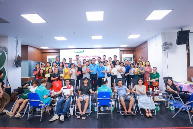 Herbalife Việt Nam tổ chức Ngày Hiến Máu Tình Nguyện 2026 tại TP. Hồ Chí Minh và Hà Nội, tiếp nhận 183 đơn vị máu - Ảnh 1.