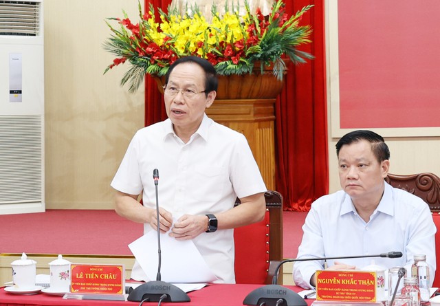 Phó Thủ tướng Lê Tiến Châu làm việc với Nghệ An: Kích hoạt dư địa tăng trưởng hai con số, kiến tạo lợi thế cạnh tranh mới- Ảnh 4.