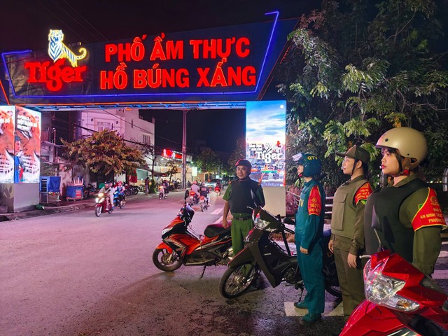 Công an phường Tân An tăng cường tuần tra, chủ động phòng ngừa, đấu tranh với tội phạm- Ảnh 3.