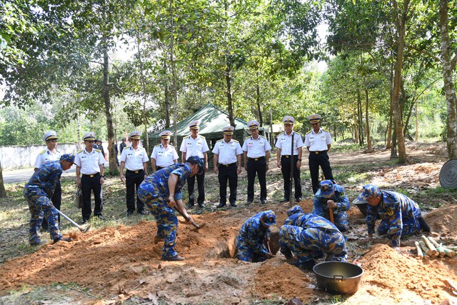 Trung tâm Bảo đảm Kỹ thuật Vùng 2 Hải quân thi 4 chuyên ngành hậu cần Quân chủng- Ảnh 2.