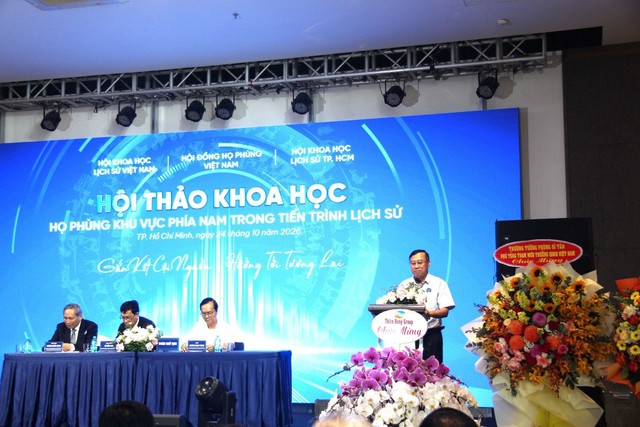 Hội thảo khoa học tôn vinh di sản họ Phùng và khơi nguồn phát triển - Ảnh 3.