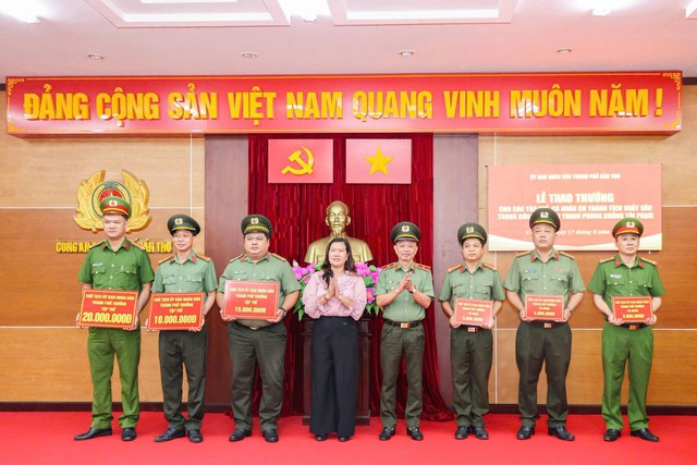 Lực lượng An ninh điều tra Công an TP Cần Thơ đánh giá kết quả công tác 10 tháng năm 2026- Ảnh 4.