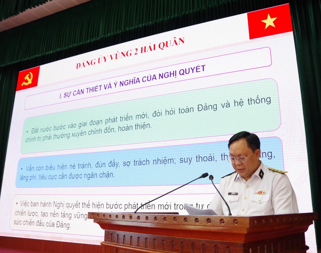 Vùng 2 Hải quân quán triệt và triển khai thực hiện Nghị quyết Trung ương 4 của Đảng - Ảnh 3.