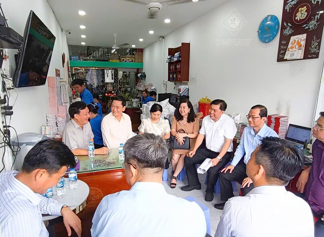 Công ty TNHH MTV XSKT Cần Thơ kiểm tra hoạt động kinh doanh và thanh hủy vé số không tiêu thụ hết tại tỉnh Đồng Tháp - Ảnh 1.