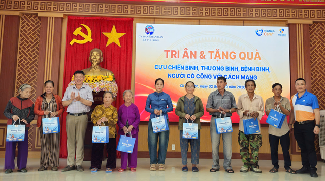 Xã Thu Bồn: Trao yêu thương, gửi trọn nghĩa tình đến người có công- Ảnh 2.
